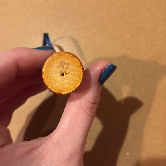 Doll in coat Xmas ornament - Picture 5 of 5